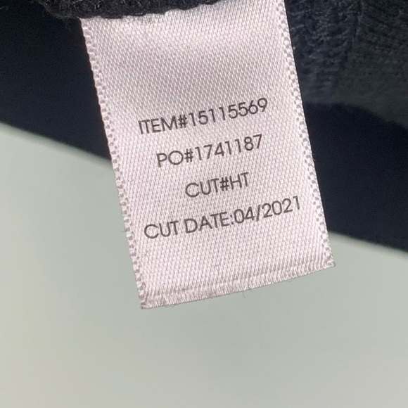 NWT Torrid Winnie The Pooh Fleece Lined Graphic Pullover Sweatshirt - Picture 6 of 6